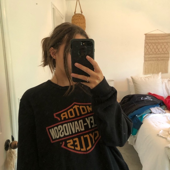 Harley Davidson sweatshirt with pockets - Picture 4 of 8